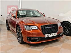 کرایسلەر 300